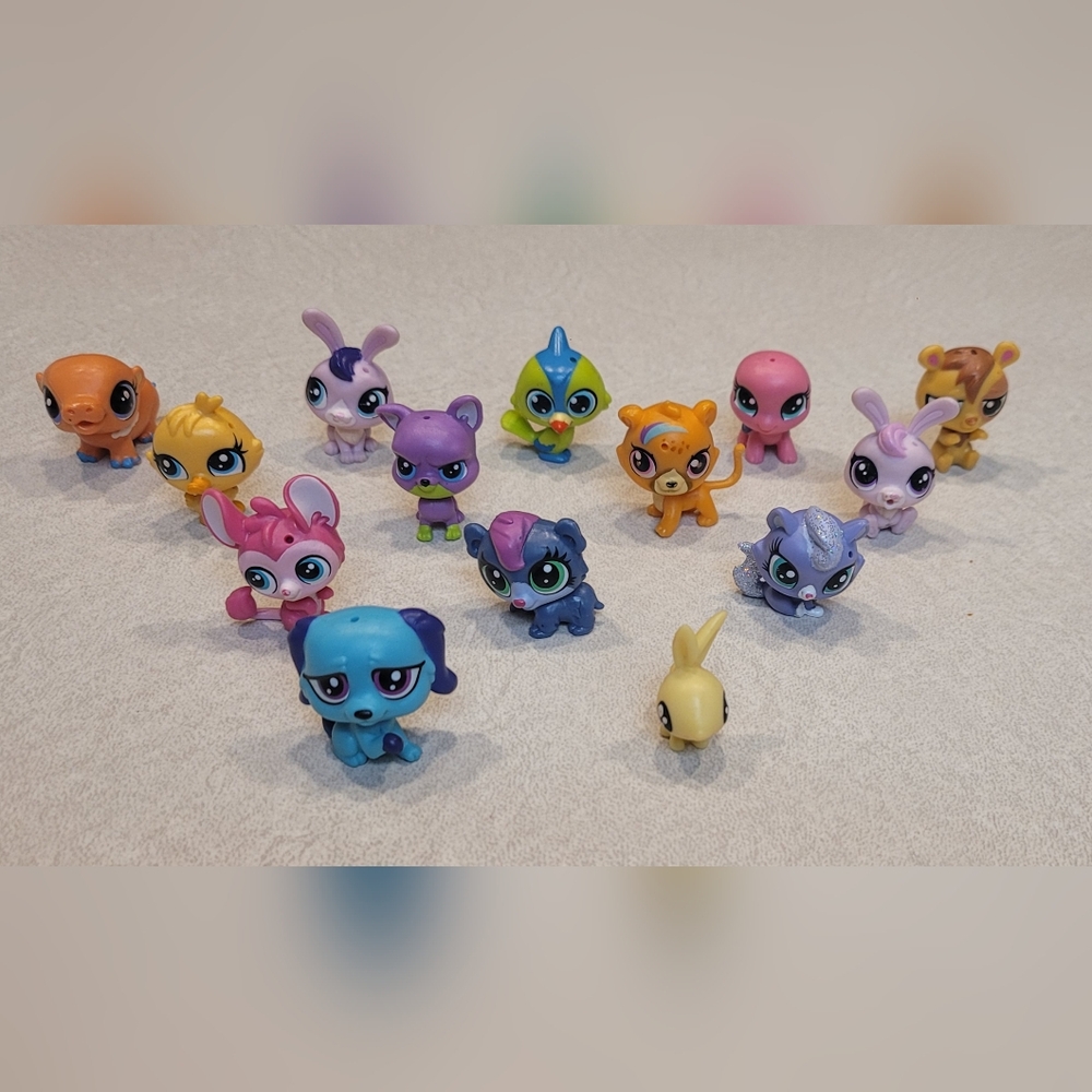 Littlest Pet Shop Multicolor Animal Figurine Set